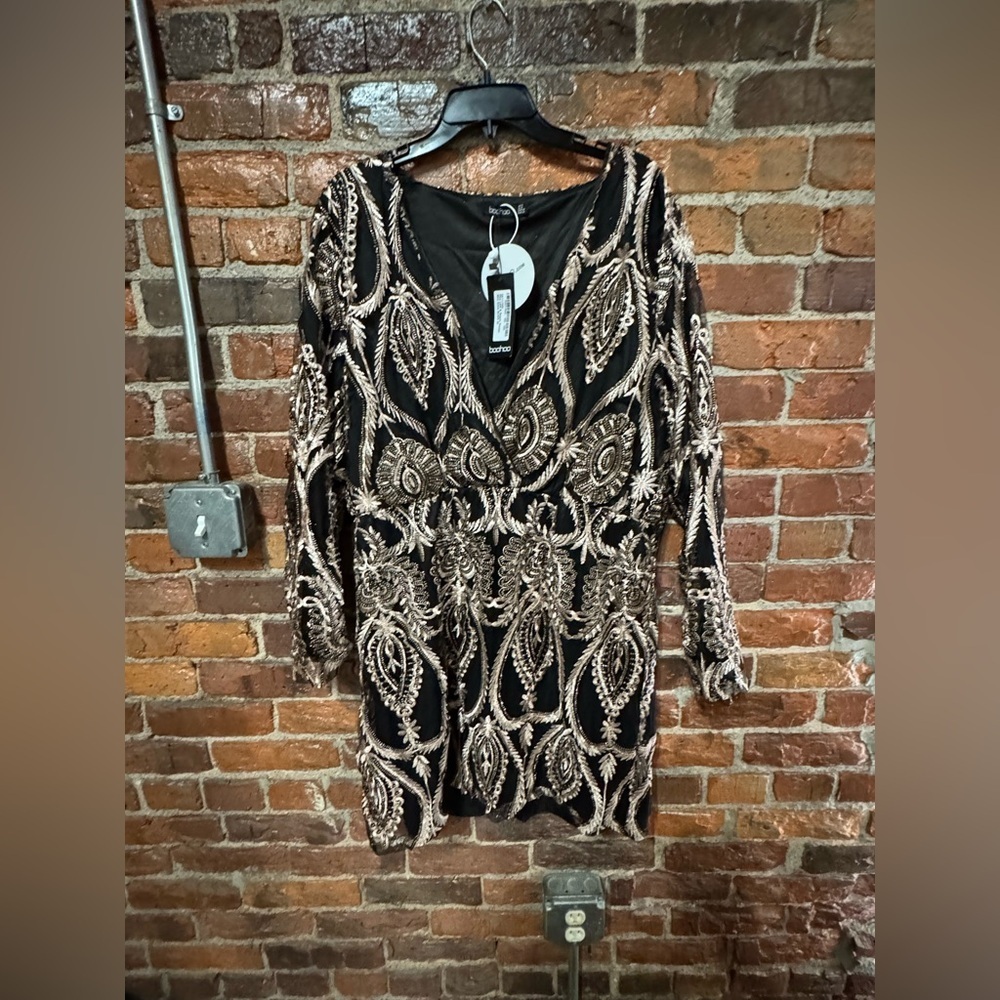 Boohoo Black Dress with Gold Embroidery NWT Size 18